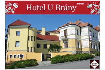 Cehia Hotel Uherský Brod, Exteriorul